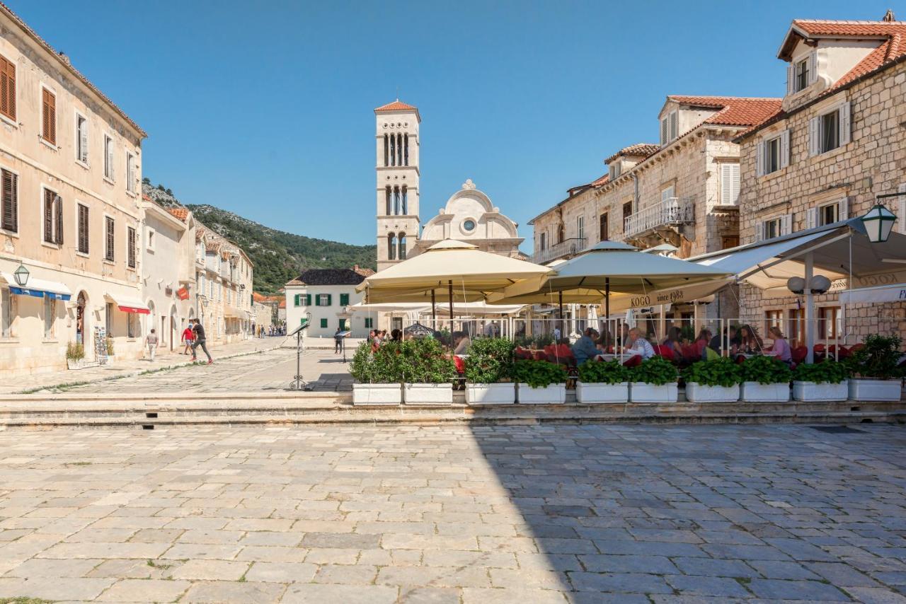 Apartments Villa Tudor 2 Hvar Town Exterior foto